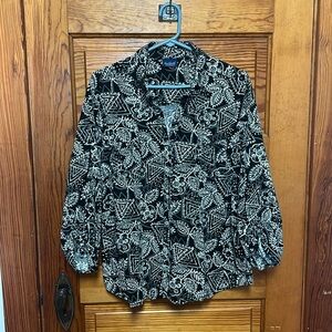 Gloria Vanderbilt Casuals leaf, flower and diamond print XL button down shirt